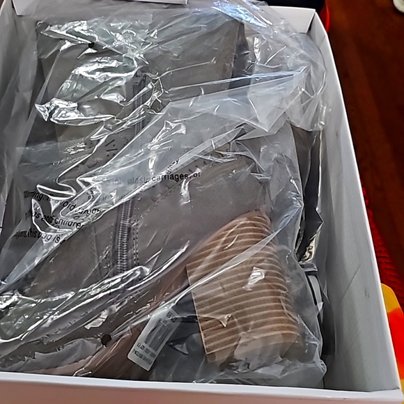 SODA NIB NWT Over the Knee Boots Sz. 7.5 - Picture 10 of 10